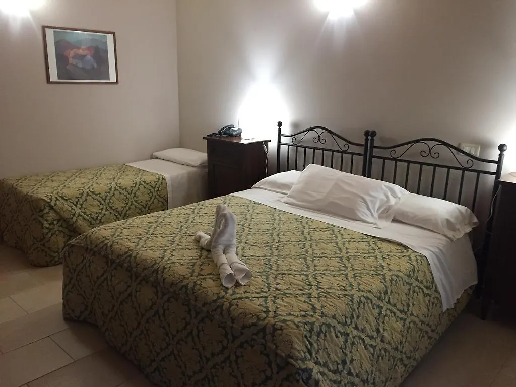 Agroturismo Villa Fermata Spuligni Zafferana Etnea Italia